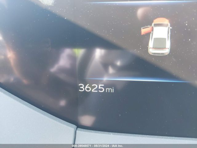 JTDADABUXR3008827 Toyota Prius Le Awd-e