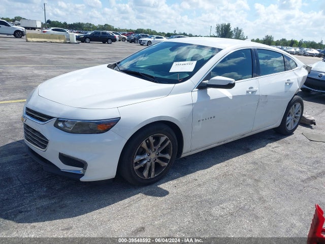 Chevrolet MALIBU LT 2018 1G1ZD5ST1JF142932 Image 2