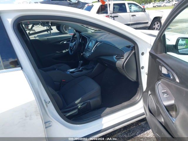 Chevrolet MALIBU LT 2018 1G1ZD5ST1JF142932 Image 5
