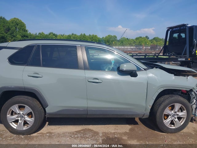 Toyota Rav4 Xle 2020 2T3P1RFV1LC100418 Image 13