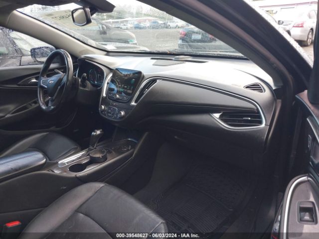 1G1ZD5ST1JF243016 Chevrolet MALIBU LT