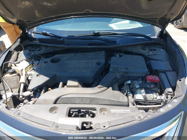 Nissan Altima 2.5 S 2015 1N4AL3AP2FC586609 Image 10