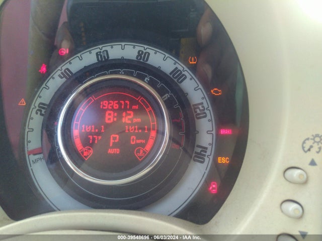 2013 FIAT 500 3C3CFFAR4DT751224 Photo 6