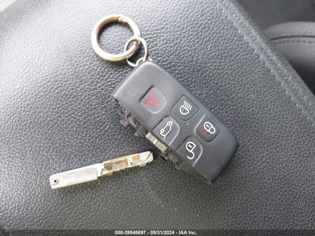 SALVP2BG1FH992529 Land Rover Range Rover Evoque Pure