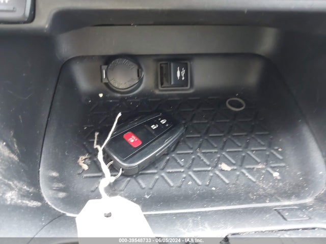 Toyota Rav4 Xle 2019 2T3P1RFV7KC024170 Image 11