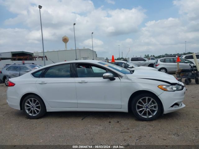 3FA6P0H71HR359043 Ford FUSION SE