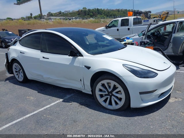 Tesla Model 3 Rear-wheel Drive 2023 5YJ3E1EAXPF567933 Image 1