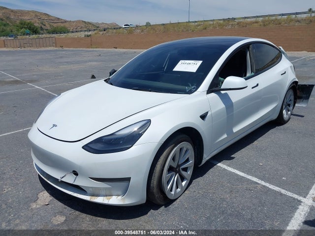 Tesla Model 3 Rear-wheel Drive 2023 5YJ3E1EAXPF567933 Image 2