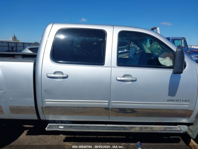 1GC1KXC81EF165102 Chevrolet Silverado 2500hd Lt