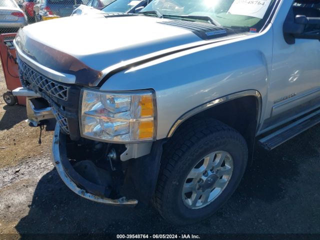 1GC1KXC81EF165102 Chevrolet Silverado 2500hd Lt