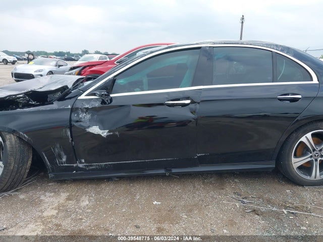 Mercedes-Benz E 300 2018 WDDZF4JB1JA294331 Image 15
