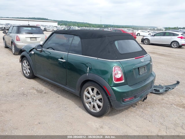 2011 MINI COOPER S WMWZP3C58BTX83675 Photo 2
