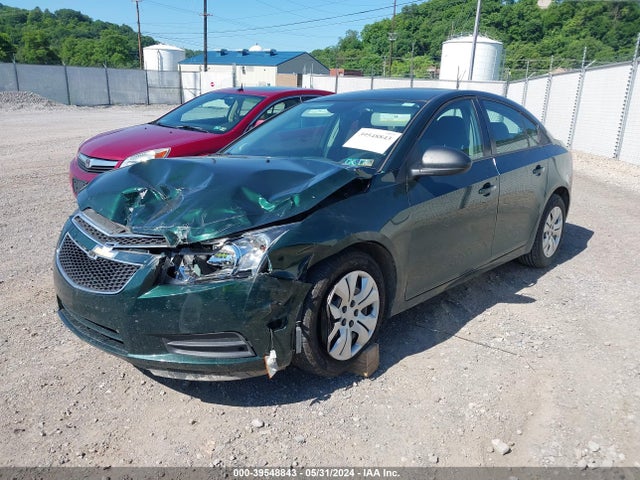 Chevrolet Cruze Ls Manual 2014 1G1PB5SG2E7176166 Image 2