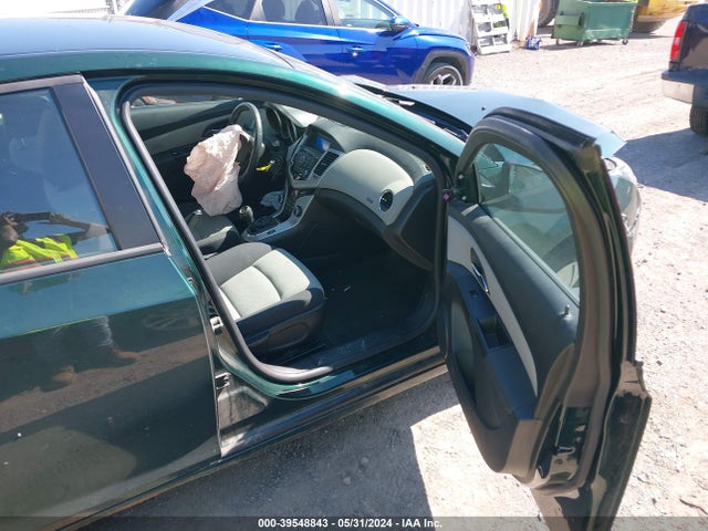 Chevrolet Cruze Ls Manual 2014 1G1PB5SG2E7176166 Image 5