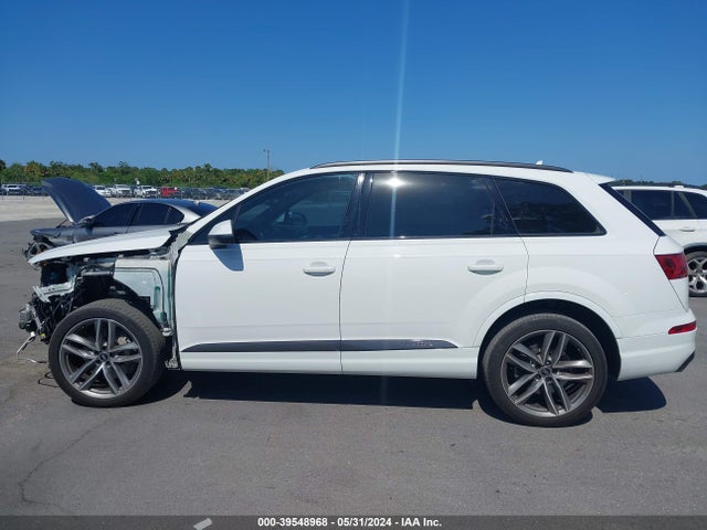 Audi Q7 3.0t Premium 2017 WA1VAAF73HD023896 Image 15