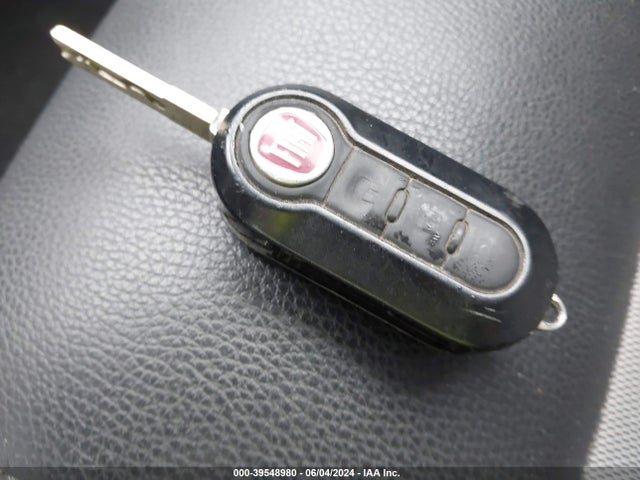 2012 FIAT 500 3C3CFFBR8CT125687 Photo 10