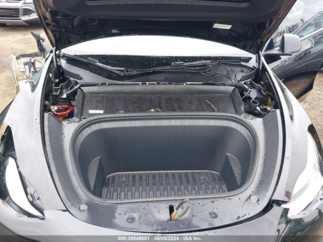 2023 TESLA MODEL Y 7SAYGDEE8PF704424 Photo 9