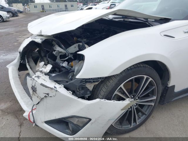 JF1ZNAA13E8701510 Scion FR-S