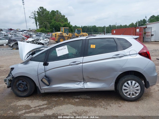 Honda FIT LX 2019 3HGGK5H41KM750568 Image 15