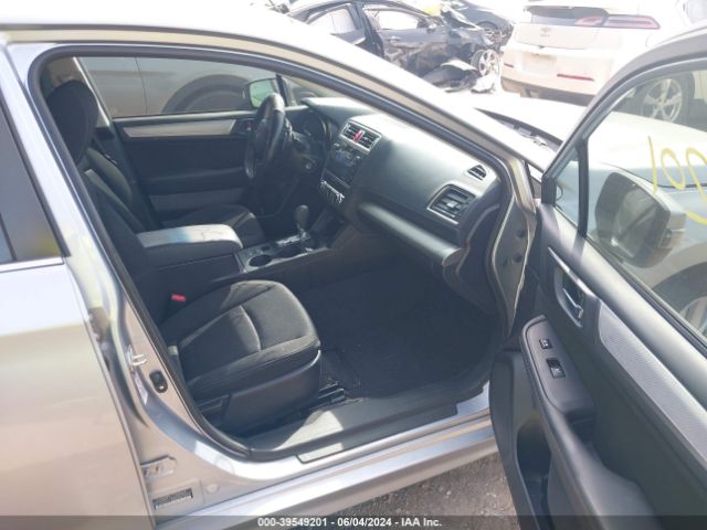 4S3BNAF61H3054770 Subaru Legacy 2.5i Premium