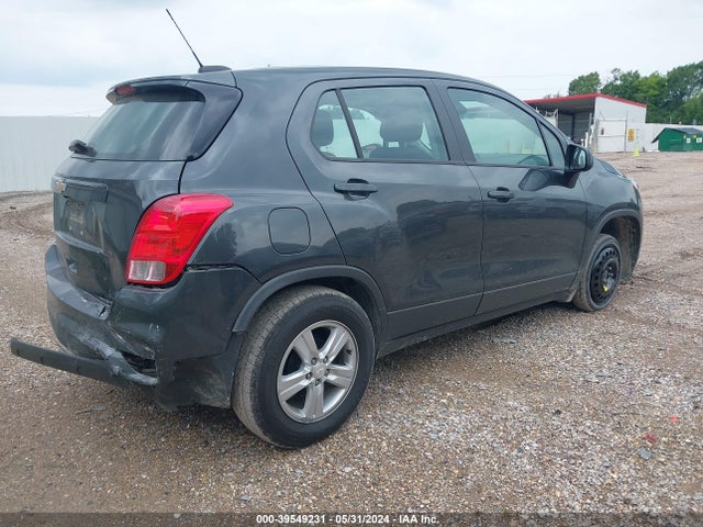 Chevrolet TRAX LS 2019 3GNCJKSB7KL252748 Image 4