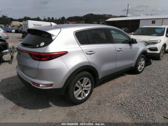 KNDPMCAC3H7269027 KIA Sportage Lx