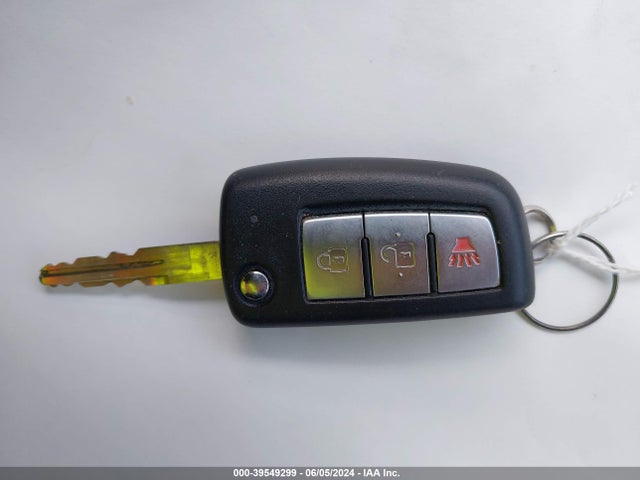 Nissan ROGUE S 2017 JN8AT2MVXHW012179 Image 11