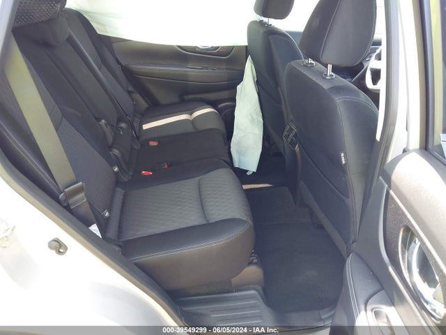Nissan ROGUE S 2017 JN8AT2MVXHW012179 Image 8