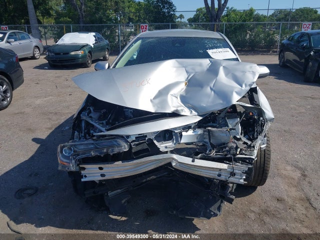 Toyota Corolla Hybrid Le 2021 JTDEAMDE9MJ034700 Image 6