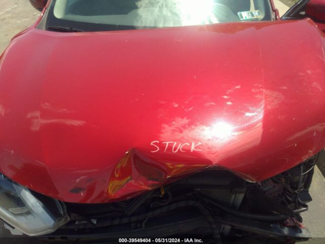 JN8AT2MV4HW268155 Nissan ROGUE SV