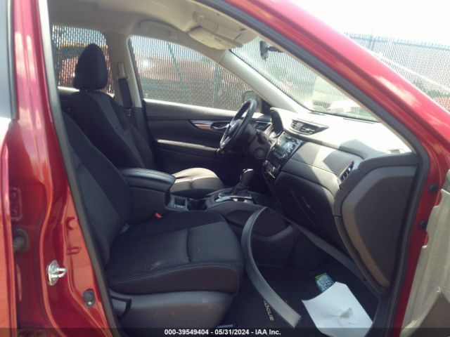 JN8AT2MV4HW268155 Nissan ROGUE SV