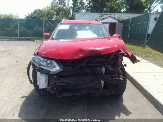 JN8AT2MV4HW268155 Nissan ROGUE SV