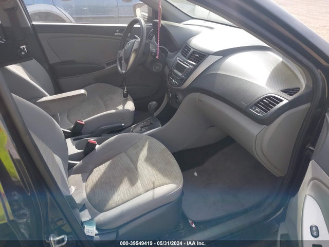 Hyundai ACCENT SE 2017 KMHCT4AE9HU352287 Image 5