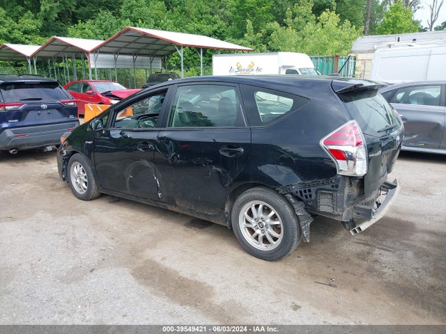 Toyota Prius V Four 2016 JTDZN3EU5GJ041766 Image 3