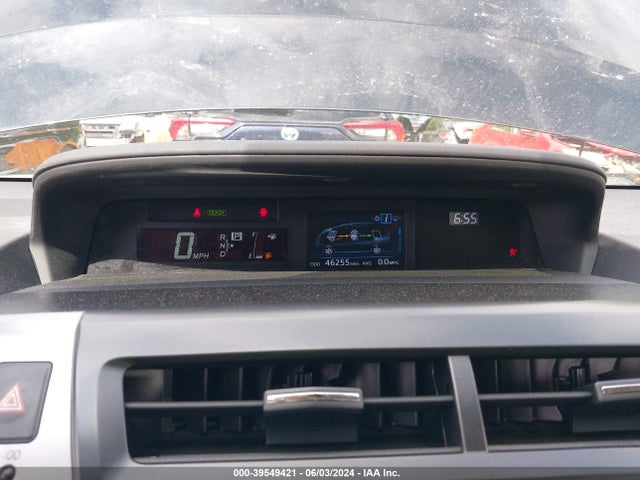 Toyota Prius V Four 2016 JTDZN3EU5GJ041766 Image 7