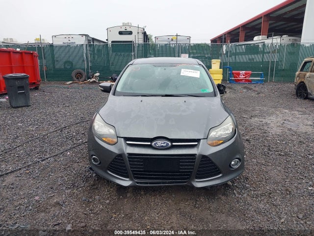 Ford Focus Titanium 2014 1FADP3J23EL299073 Image 12