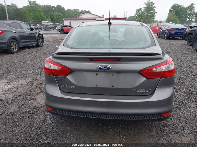 Ford Focus Titanium 2014 1FADP3J23EL299073 Image 16