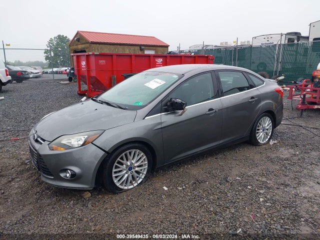 Ford Focus Titanium 2014 1FADP3J23EL299073 Image 2