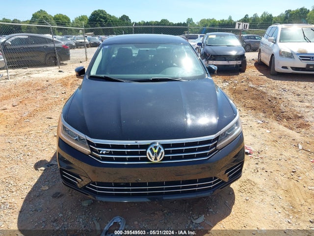 1VWAT7A34GC056364 Volkswagen Passat 1.8t R-line