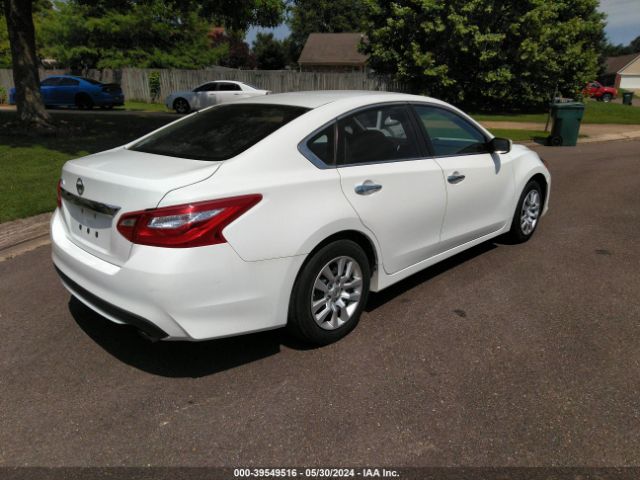 1N4AL3AP1HN304628 Nissan Altima 2.5/s/sv/sl/sr