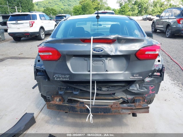 Ford FOCUS SE 2016 1FADP3F20GL390541 Image 17