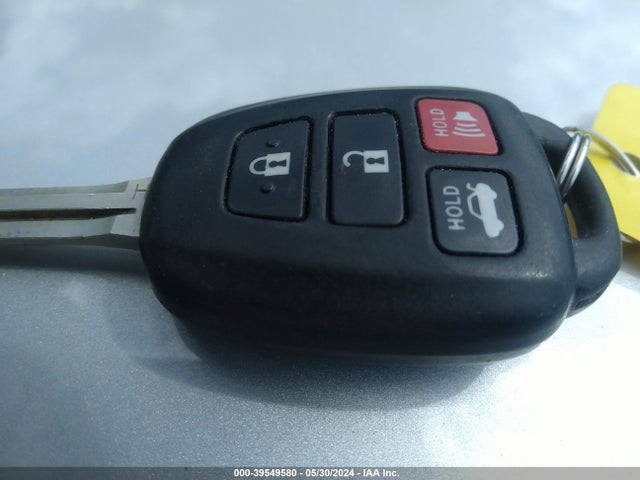 Toyota COROLLA LE 2015 2T1BURHEXFC271051 Image 11