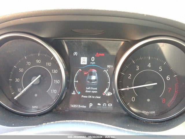 2019 JAGUAR E-PACE SADFJ2FX6K1Z42417 Photo 6