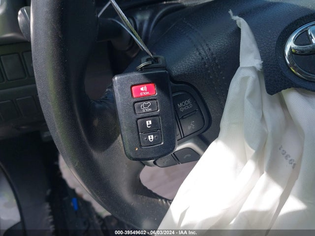 Toyota Highlander Xle 2018 5TDKZRFH7JS545756 Image 11