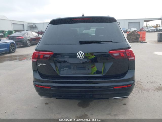 3VV3B7AX3MM015270 Volkswagen Tiguan 2.0t Se/2.0t Se R-line Black/2.0t Sel