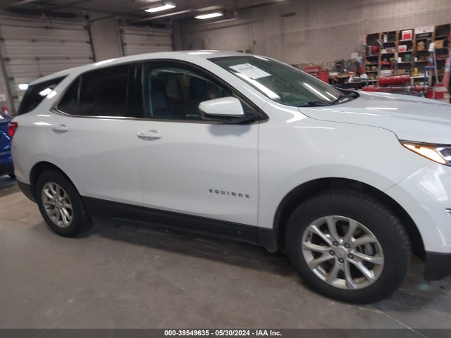 Chevrolet EQUINOX LT 2018 2GNAXSEV9J6175816 Image 13