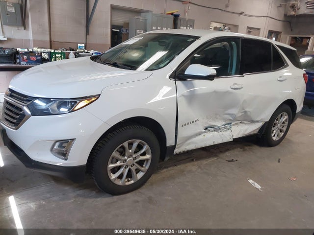 Chevrolet EQUINOX LT 2018 2GNAXSEV9J6175816 Image 2