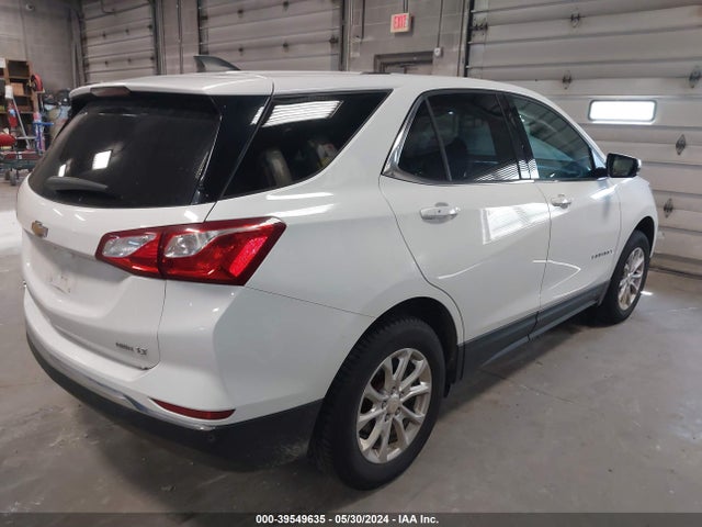Chevrolet EQUINOX LT 2018 2GNAXSEV9J6175816 Image 4