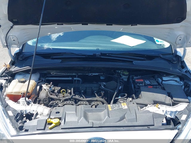 Ford FOCUS SE 2015 1FADP3K28FL223574 Image 10