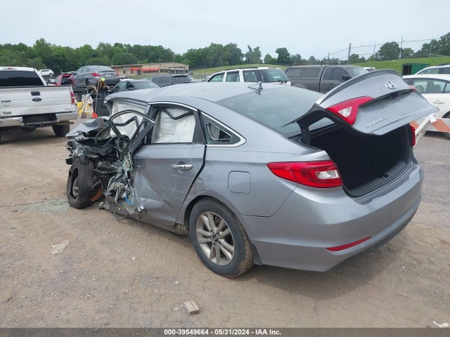 Hyundai SONATA SE 2015 5NPE24AFXFH245037 Image 3